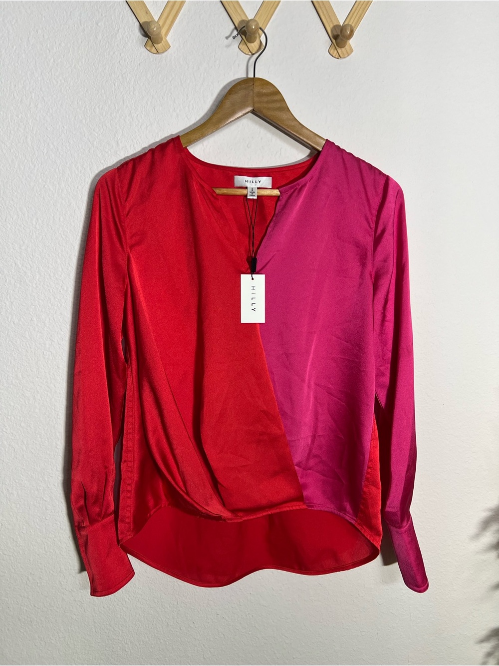 MILLY • NWT two tone pink and red satin blouse